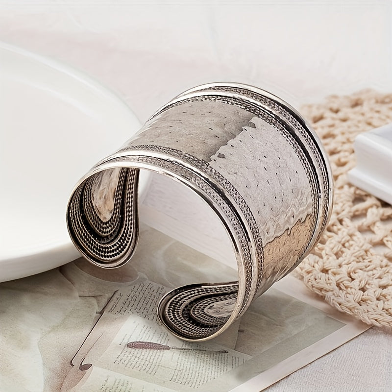 Vintage Boho Hammered Silver Plated Wide Cuff Bracelet