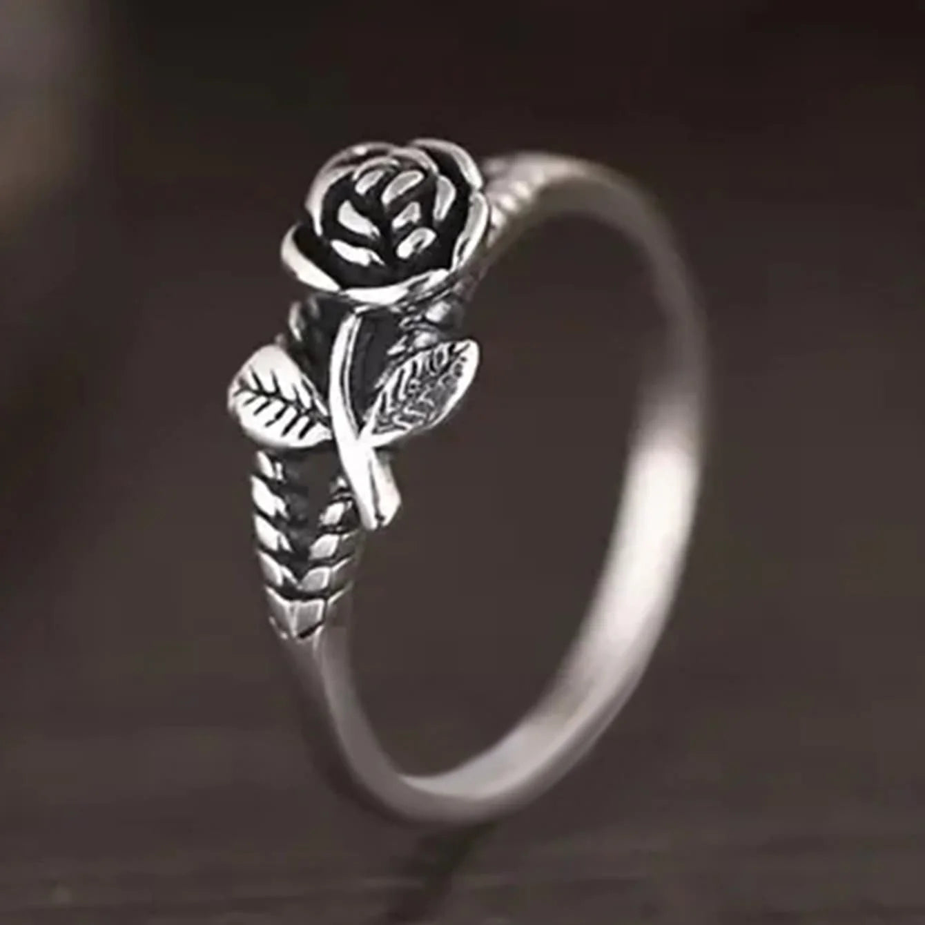Elegant Retro Style Rose Flower Ring