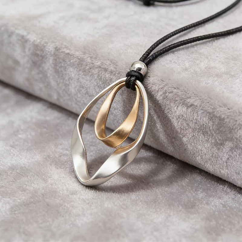 Elegant Adjustable Sculptural Twisted Teardrop Pendant Necklace