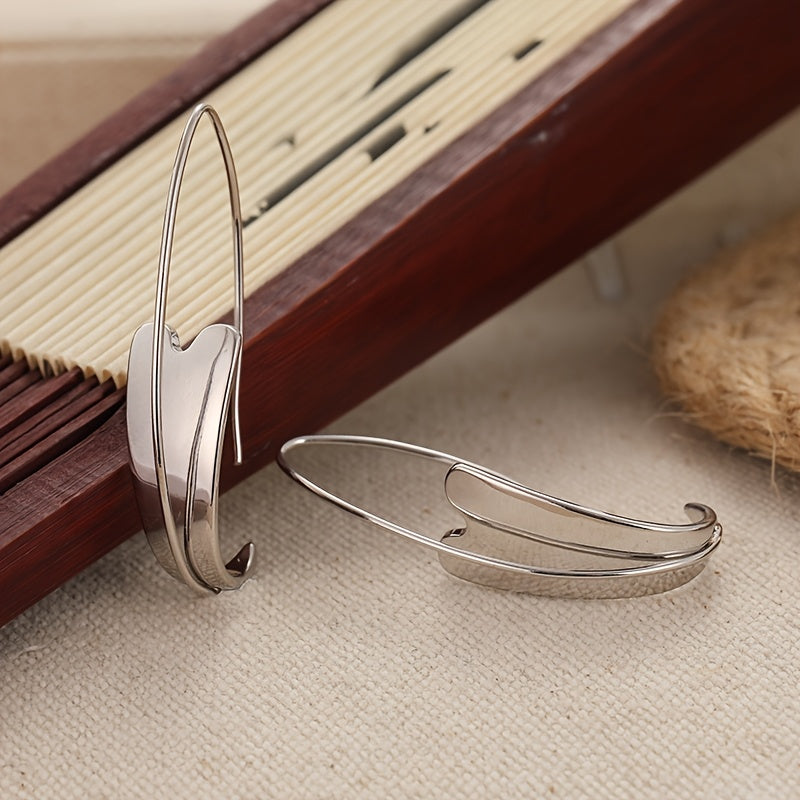 Vintage Heart Shaped Design Earrings