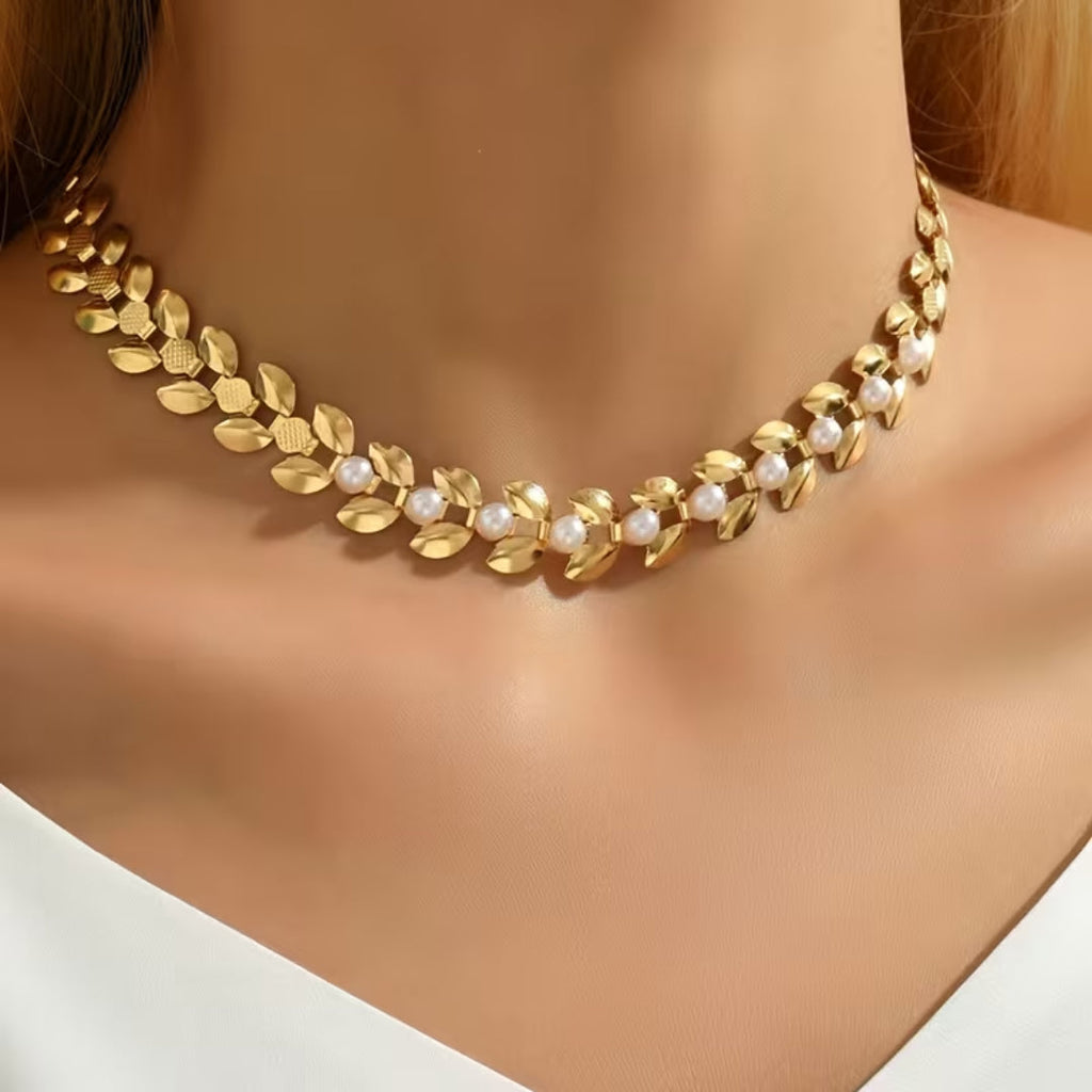 Golden Leaf Pearl Necklace