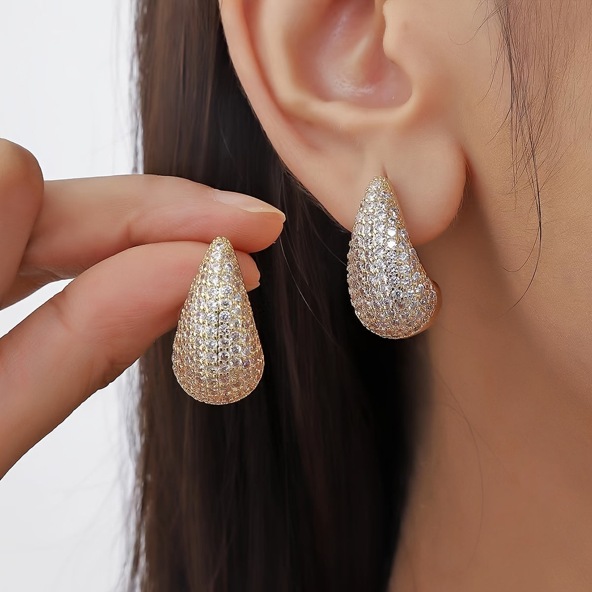 Vintage Water Drop Zirconia Stud Earring