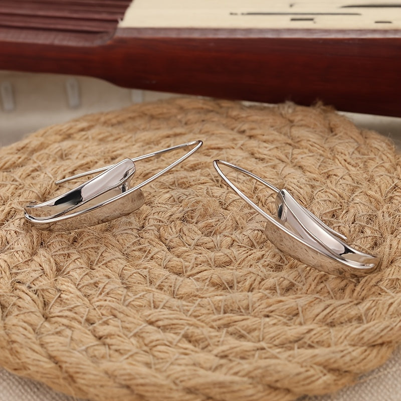 Vintage Heart Shaped Design Earrings