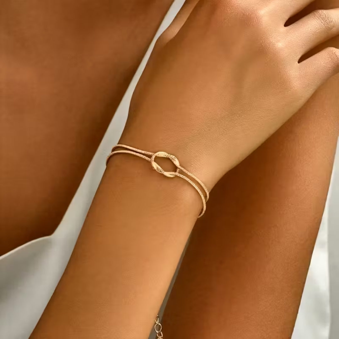 Golden Bow Bracelet
