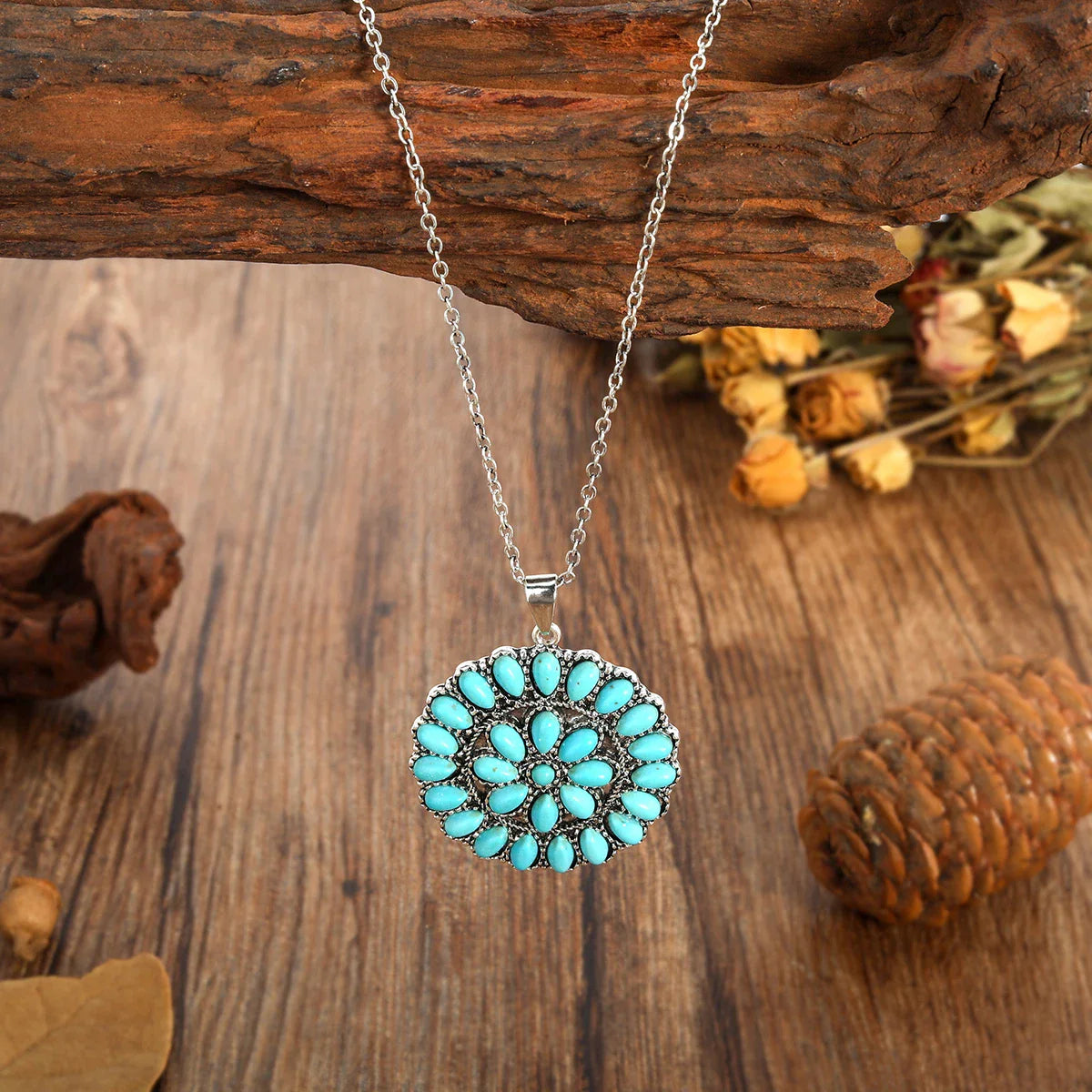 Vintage Round Turquoise Cluster Pendant Necklace