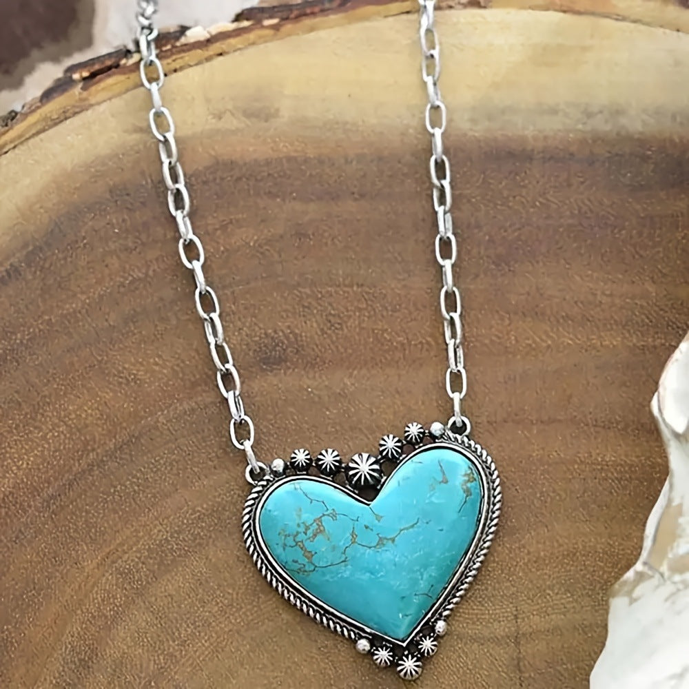 Vintage Turquoise Heart Pattern Necklace