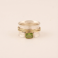 Vintage Hammered Silver Gold Peridot Ring