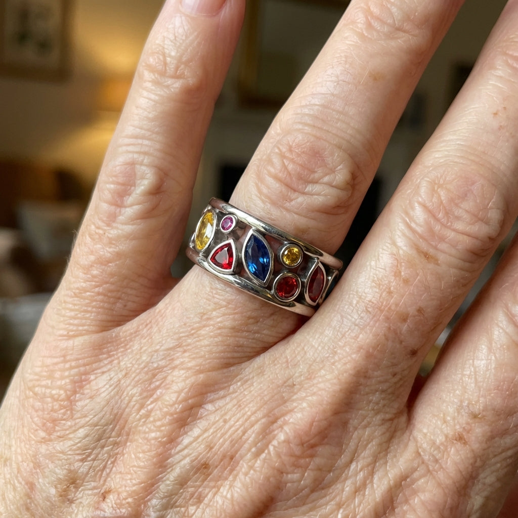 Vintage Style Zirconia Wide Band Ring