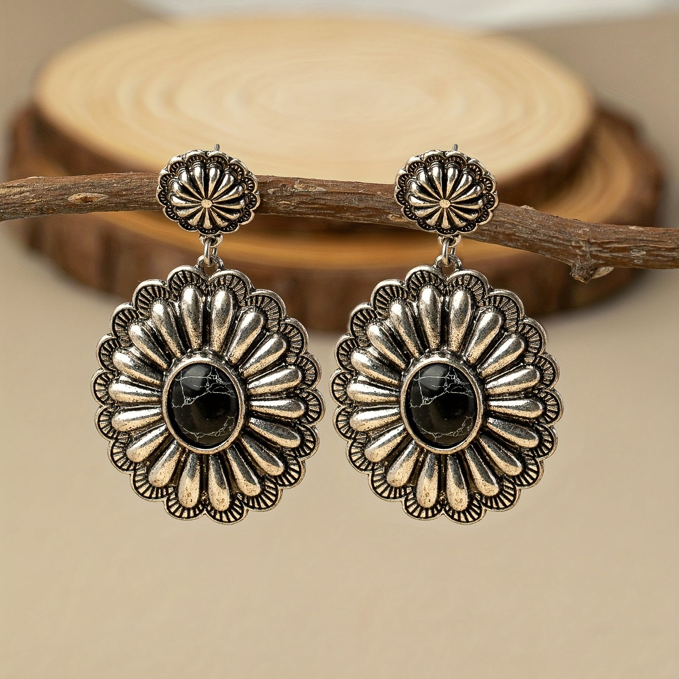 Vintage Bohemian Turquoise Round Pattern Earrings