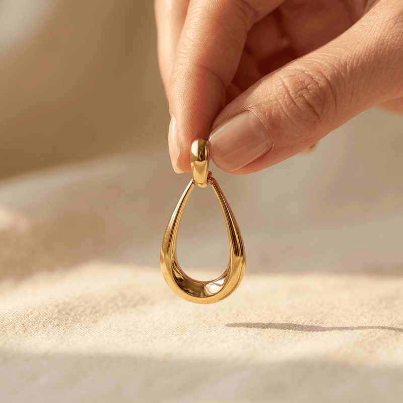 Elegant Gold Teardrop Dangle Earrings