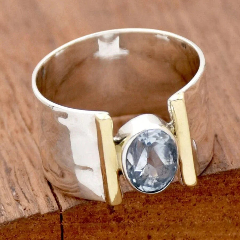 Elegant Retro White Cubic Zirconia Silver Plated Ring