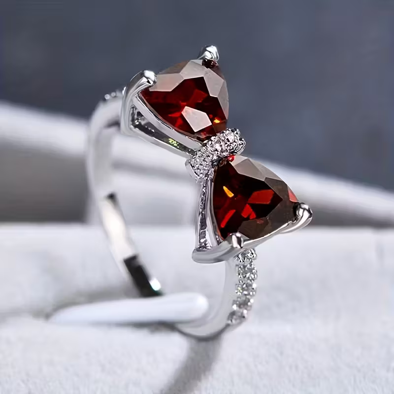 Emerald Bow Ring