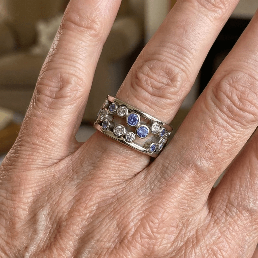 Elegant Sparkling Cubic Zirconia Silver Plating Band Ring