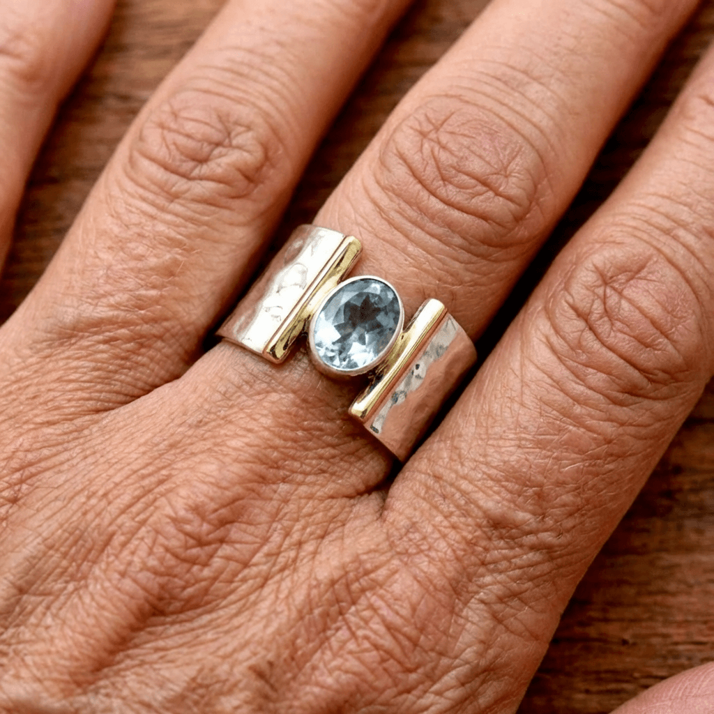 Elegant Retro Blue Cubic Zirconia Silver Plated Ring