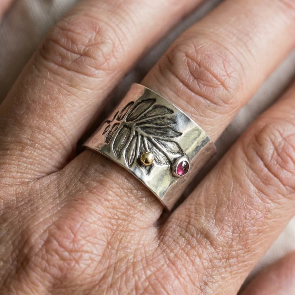 Bohemian Carved With Pinkish Zirconia Inlay Wide Ring