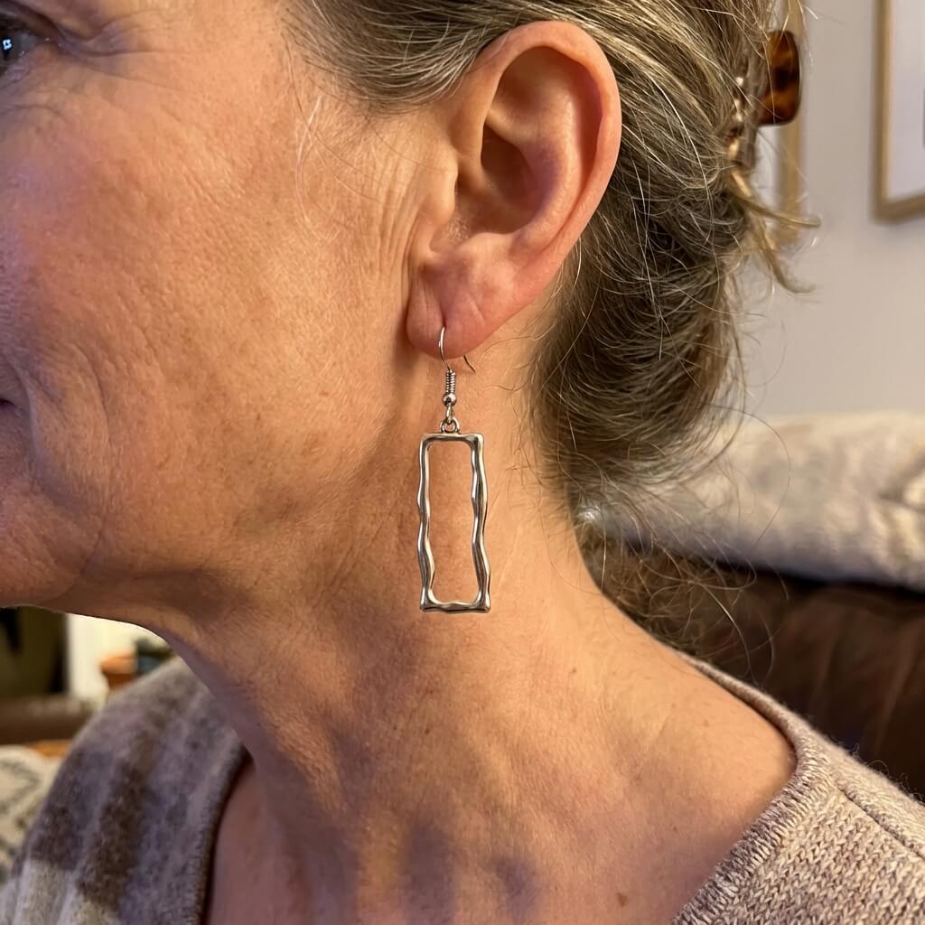 Vintage Gothic Hollow Geometric Long Bar Pendant Earrings