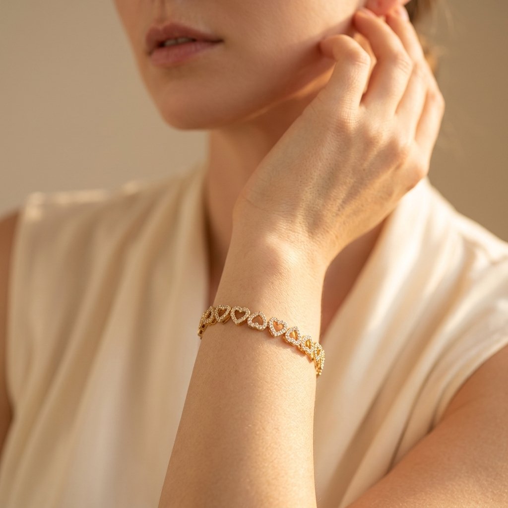 Romantic Gold Pavé Heart Link Bracelet