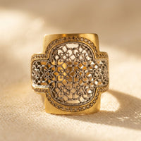 Vintage Gold Filigree Floral Cutout Ring