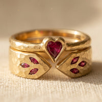 Vintage Gold Ruby Heart Texture Ring