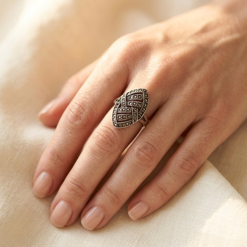 Vintage Silver Marcasite Leaf Ring