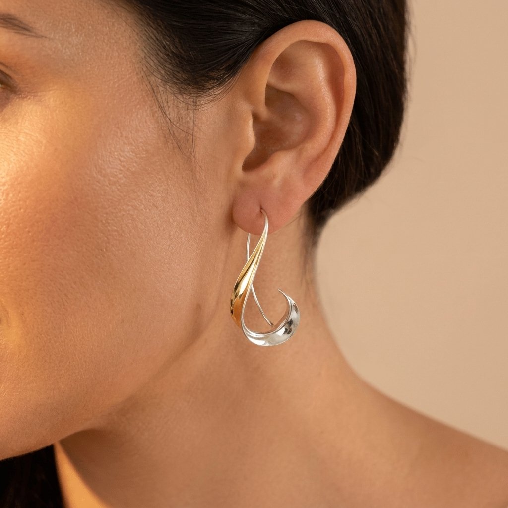 Vintage Dangling Golden Earrings